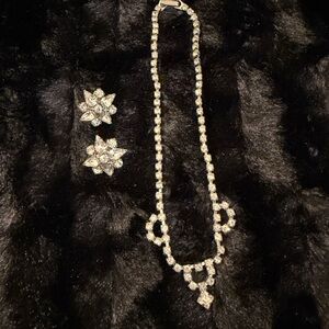 Vintage Rhinestone Necklace w/Weiss Screw Back Pronged Rhinestone Earrings